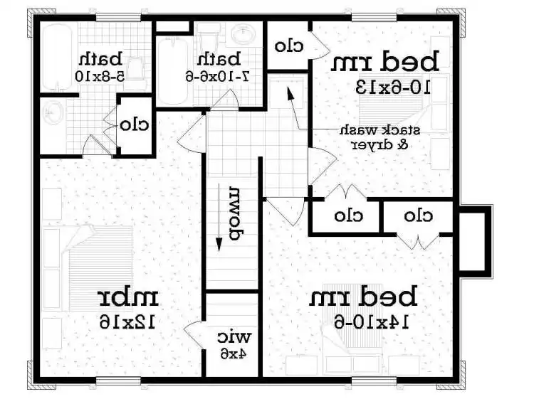 Upper level floor plan